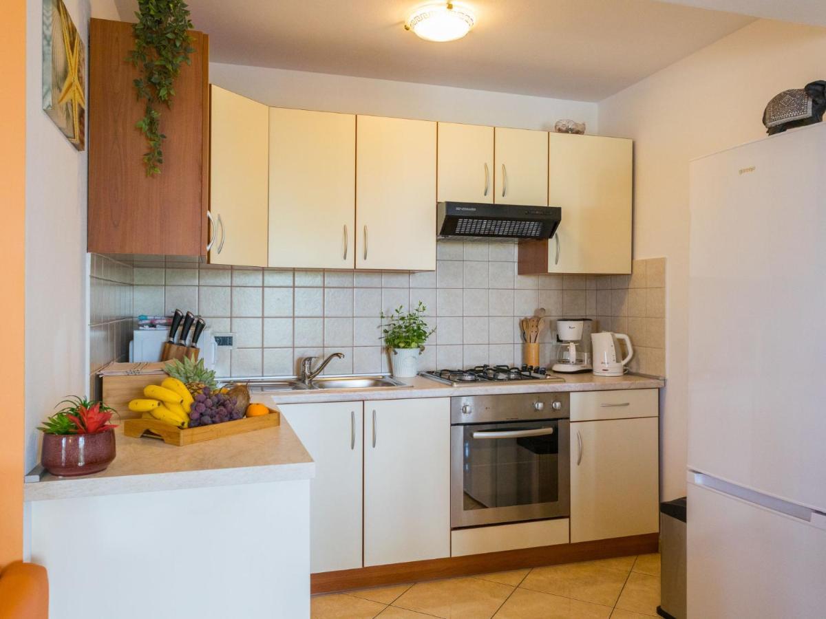 Apartment Cancar-1 By Interhome โปเรช ภายนอก รูปภาพ