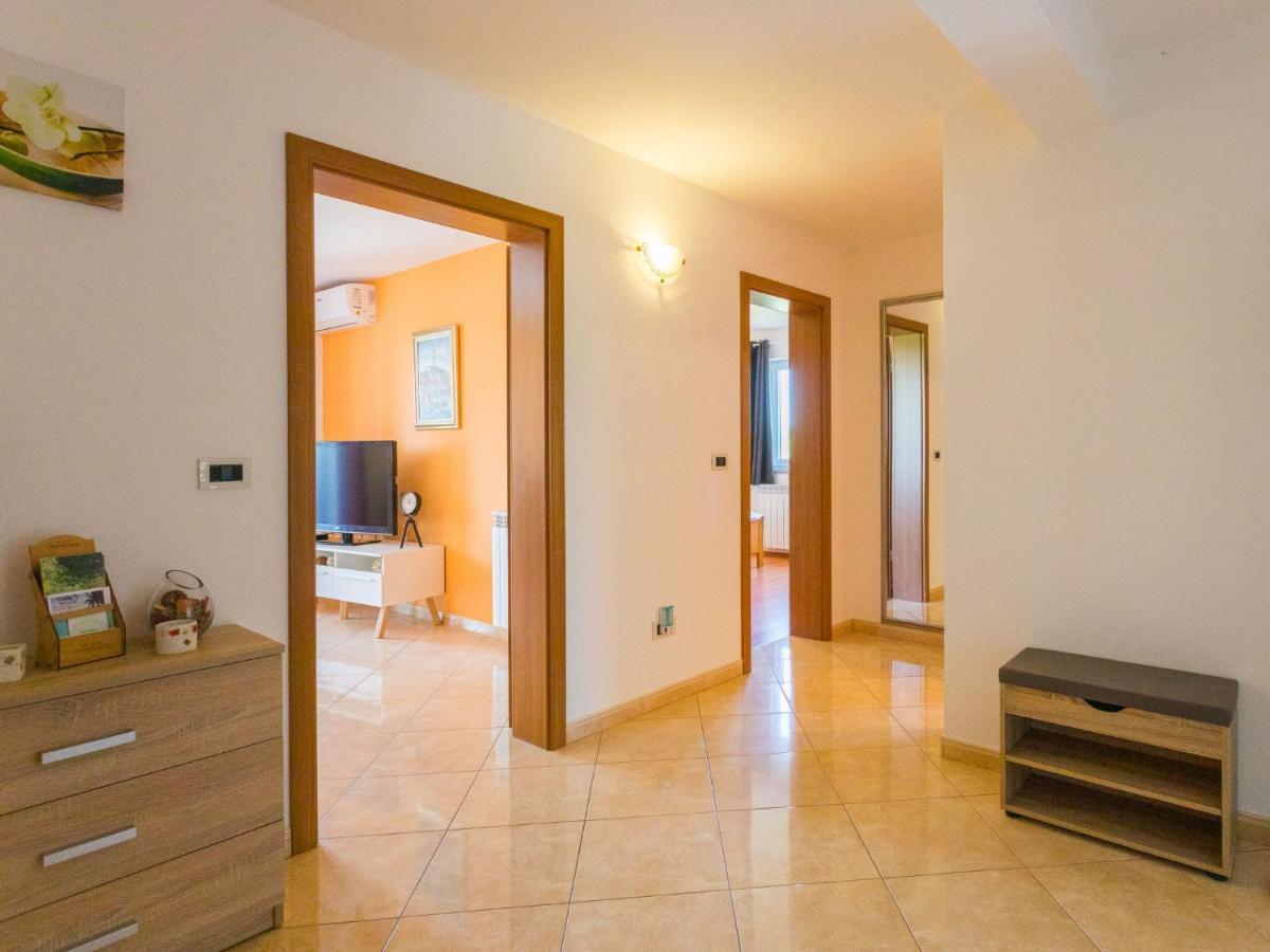 Apartment Cancar-1 By Interhome โปเรช ภายนอก รูปภาพ