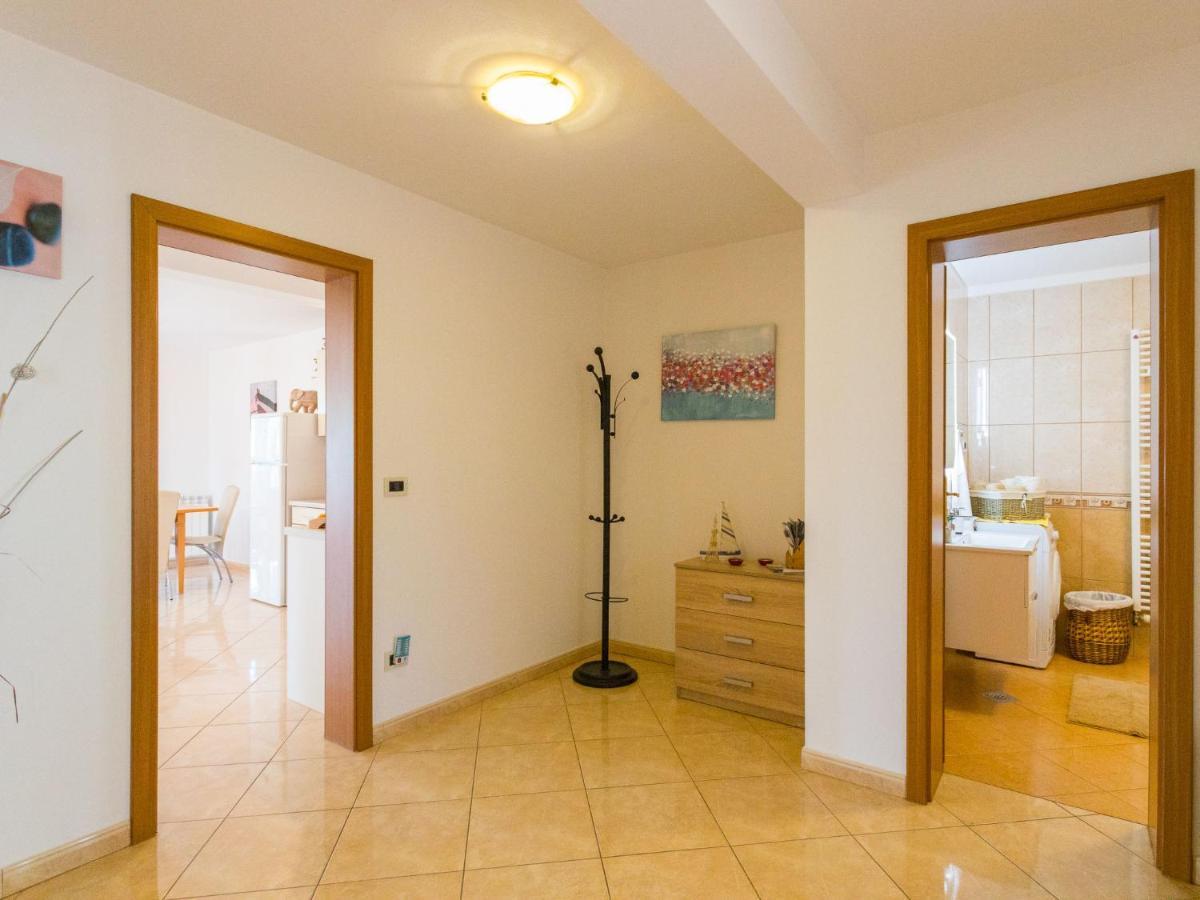 Apartment Cancar-1 By Interhome โปเรช ภายนอก รูปภาพ
